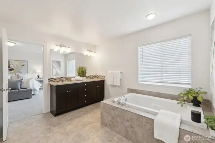 Dual Vanities and Soaking Tub