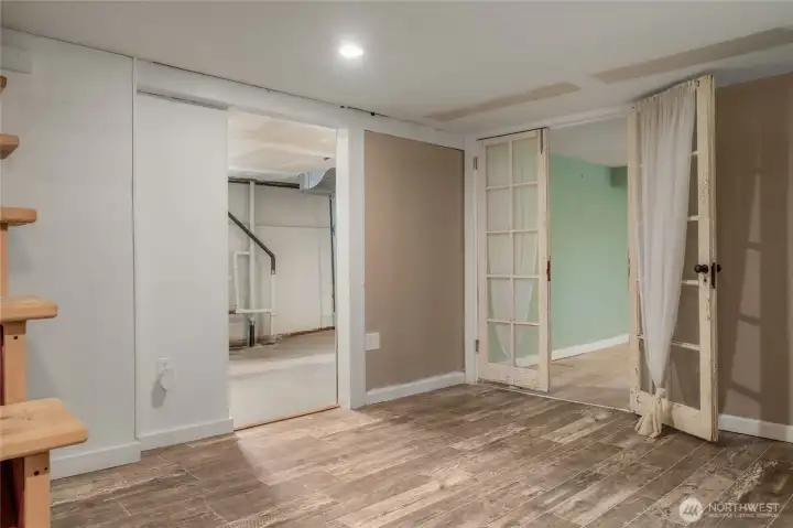 Basement bonus room