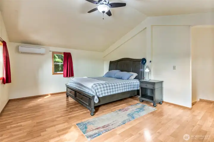 guest suite,with vaulted ceilings, mini-split AC/heat pump