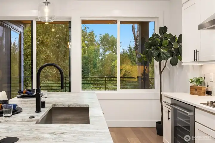 Photos are for illustrative purposes only