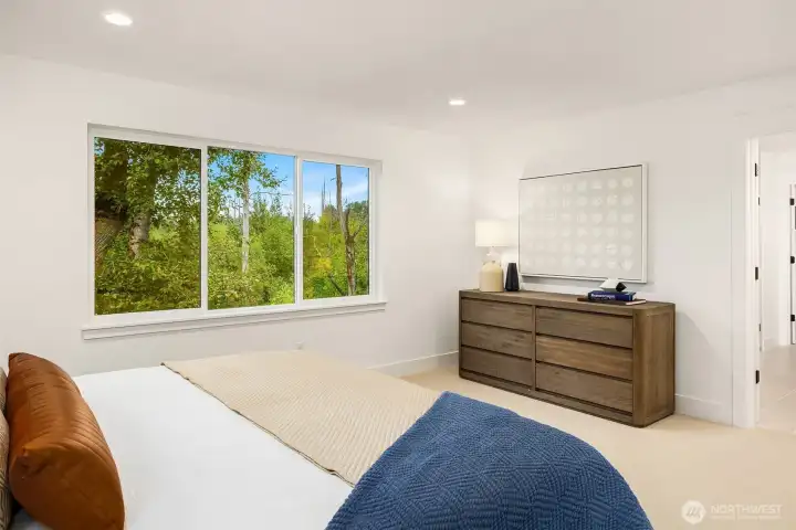 Photos are for illustrative purposes only