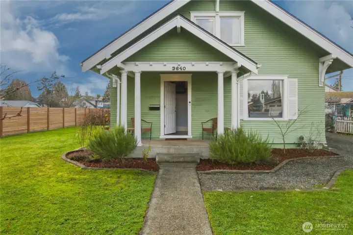 You'll love the front porch & entry areas!