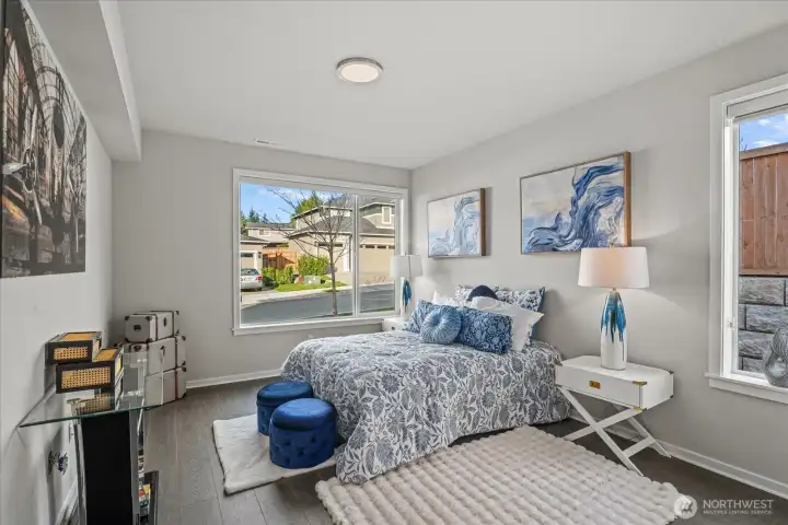 Downstairs bedroom with full en suite bathroom