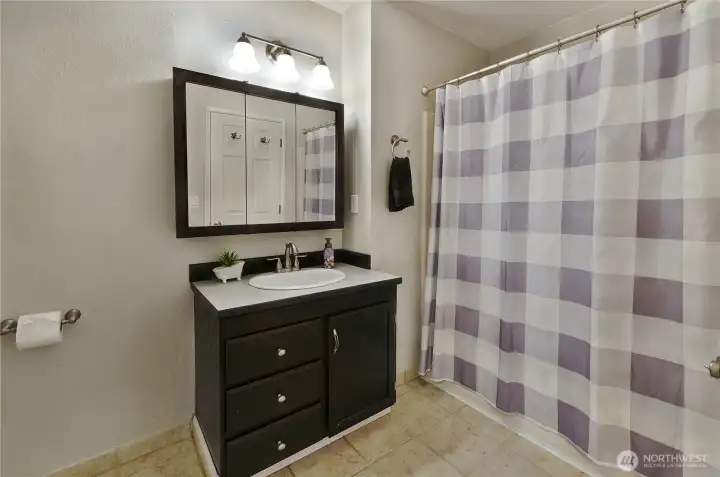primary bath