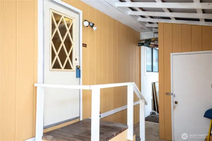 2nd entrance through the carport