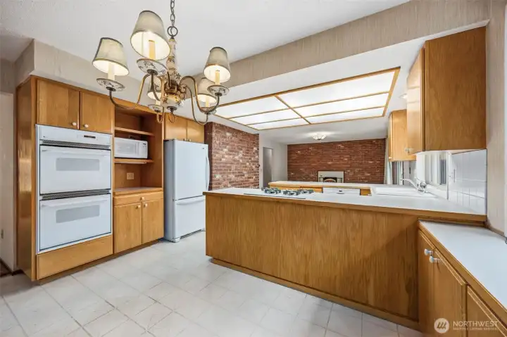 Double wall ovens and even more storage. All the appliances stay!