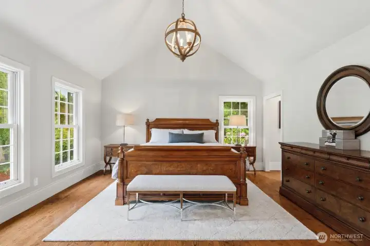 Vaulted ceiling with a bespoke chandelier. Vaulted ceiling with a bespoke chandelier.