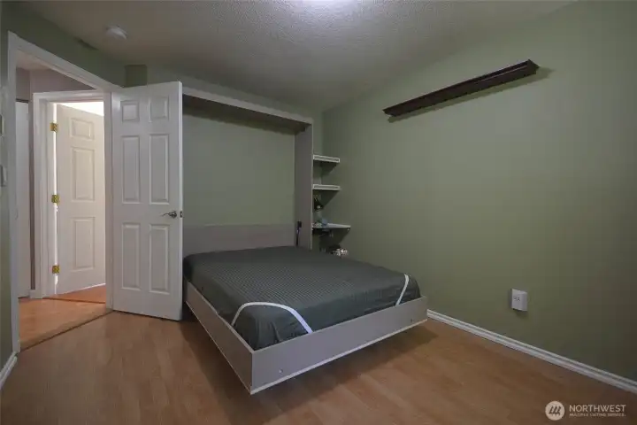 Murphy bed Murphy bed
