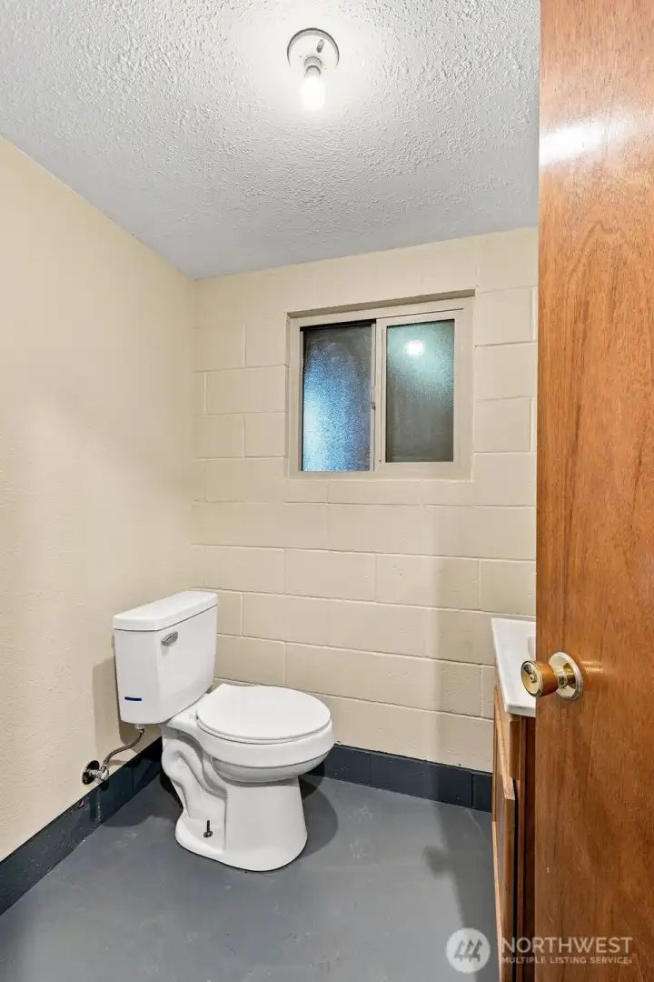 Basement also features a half bath and shower plumbing in wall. Basement also features a half bath and shower plumbing in wall.