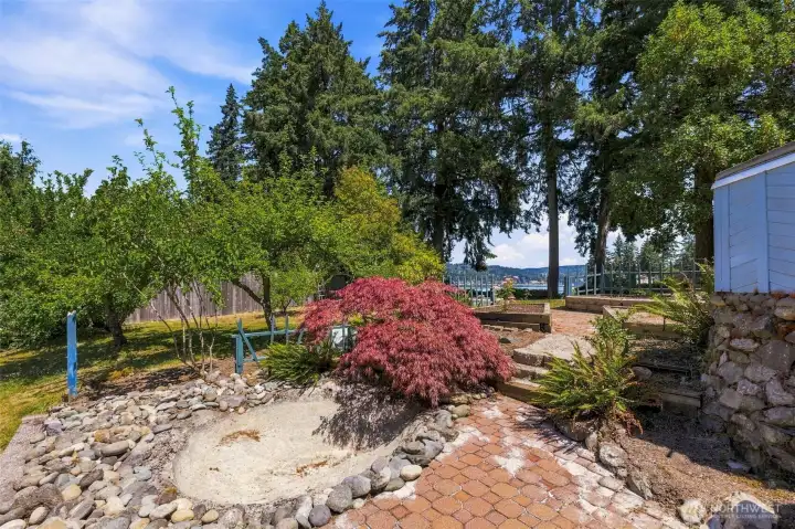 Custom pond and raised garden beds are ready for you! Custom pond and raised garden beds are ready for you!