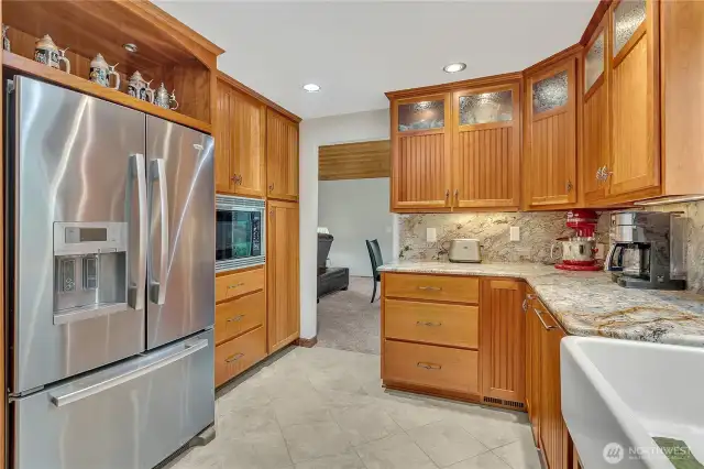 Another view of the well appointed kitchen.
