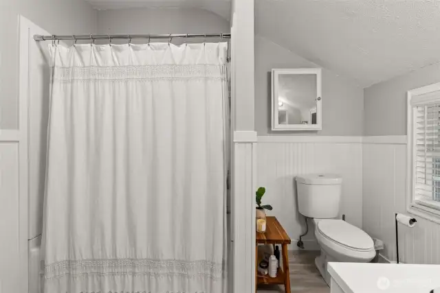 Primary ensuite full bath