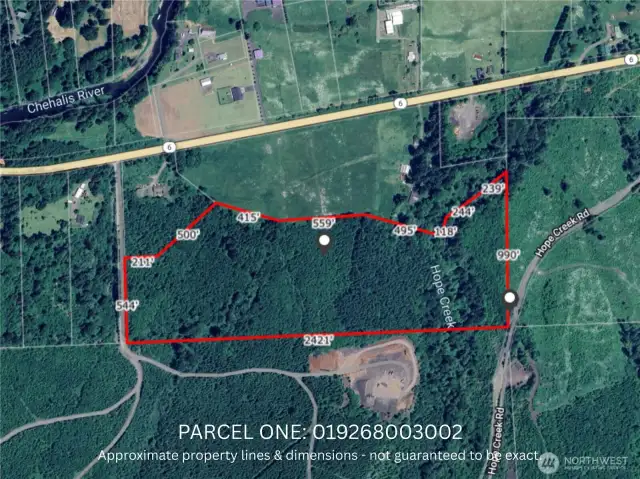 Estimated Property Lines & Dimensions. Not Guaranteed to be accurate.