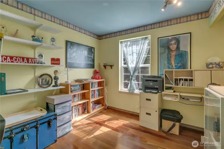 2nd Bedroom