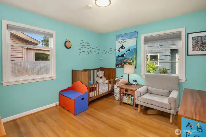 1st bedroom on the main level.