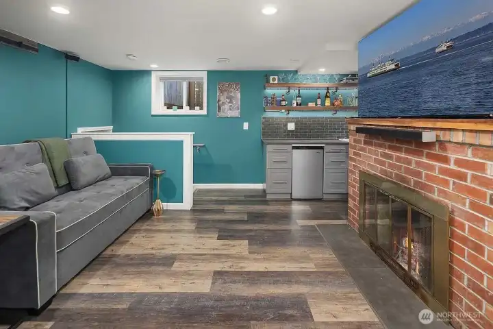 Fully updated daylight basement with wet bar.