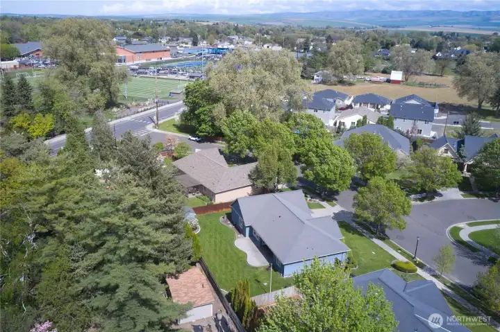 Coneniently located near schools and parks.