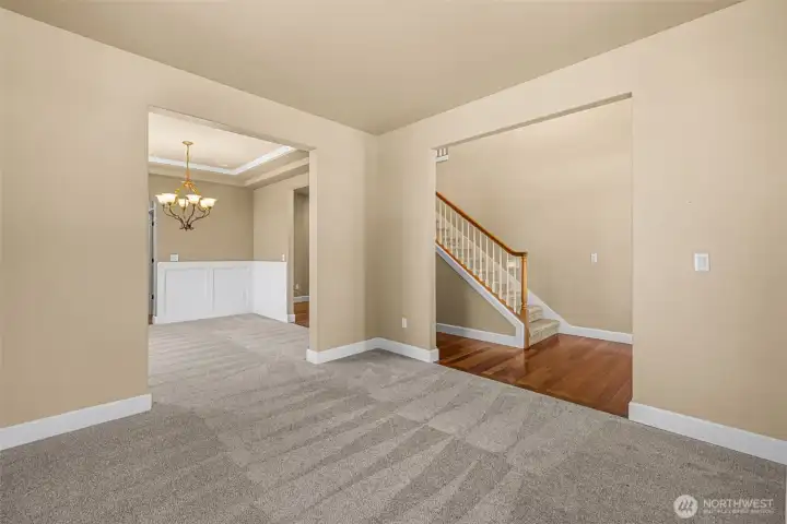 Formal dinning room Formal dinning room