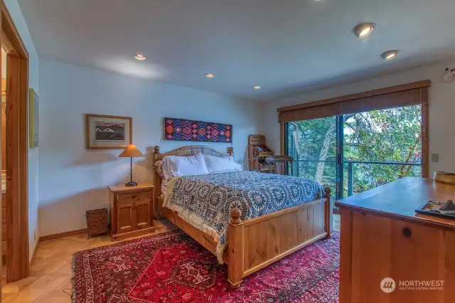 Guest wing suite with private bath.