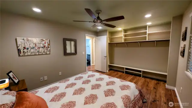 2nd bedroom with large closet for storage