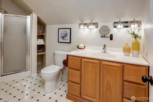 Bonus room bath