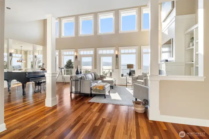 Grand Living room with a view