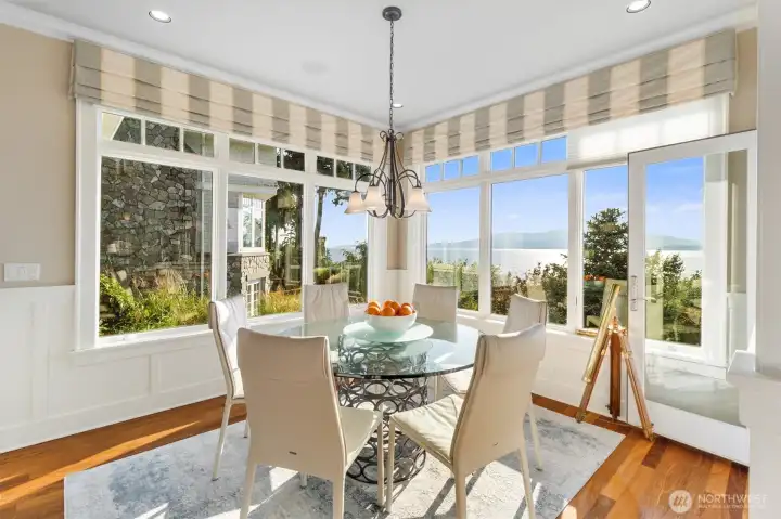 Kitchen Dinning