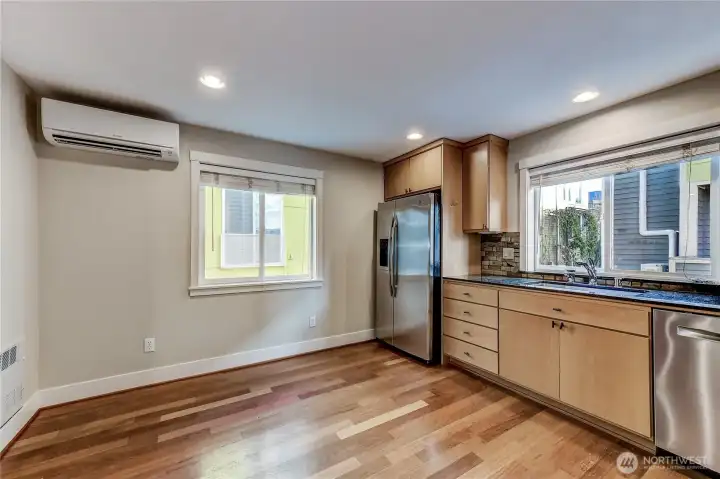 large sunny kitchen