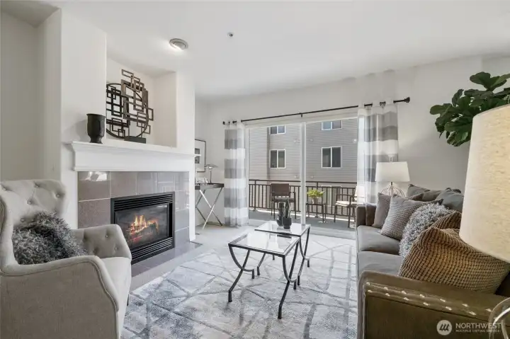 Stay warm by the fire in the cooler months with this gas fireplace.  Natural gas is included in the HOA dues.