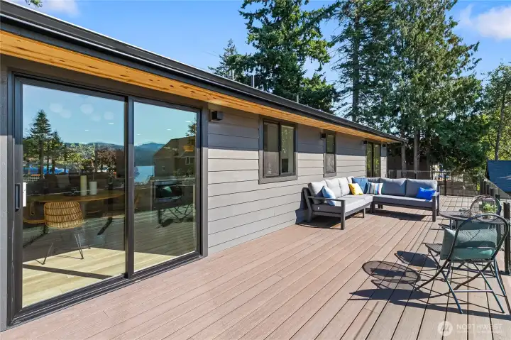 balcony upstairs off the kitchen