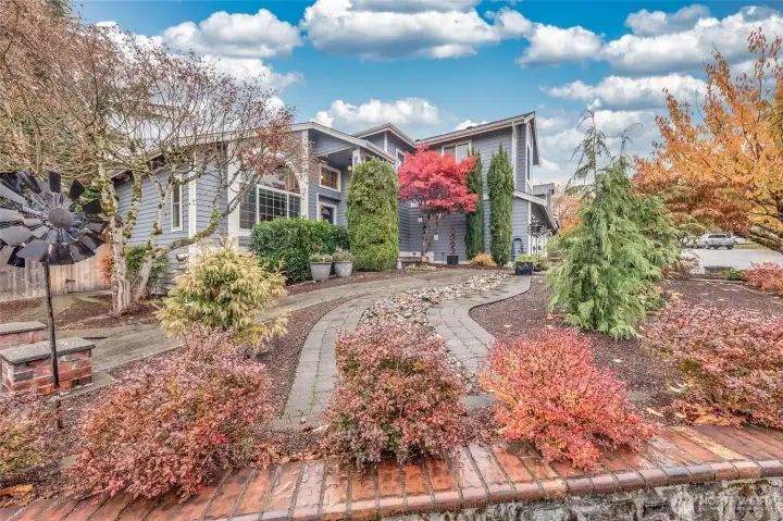 What a setting! Drought-resistant landscaping abounds.
