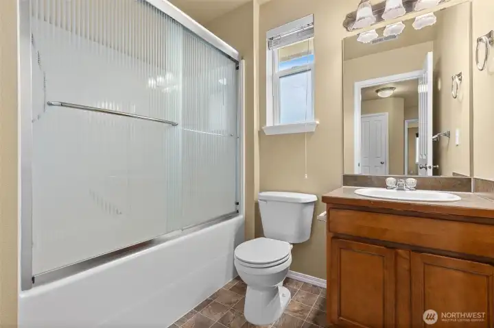 2nd Full Bathroom