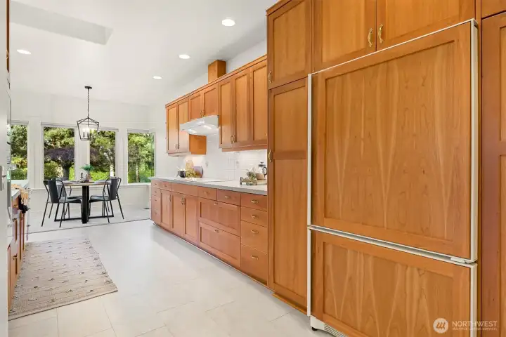 Undercabinet lighting adds an extra layer of functional illumination as well as the skylights with electronic shades.