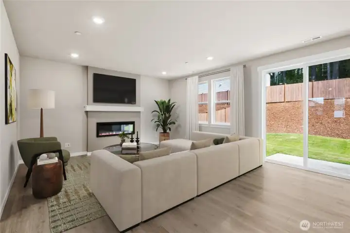 Photo's are for representational purposes only. Colors and finishes may differ.