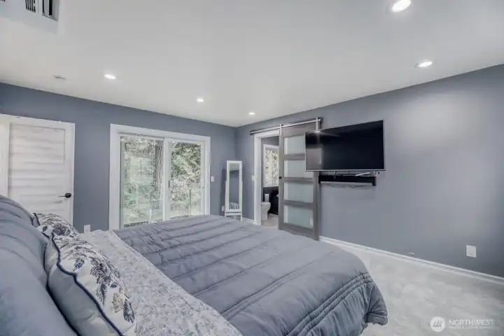 2nd story prime bedroom.