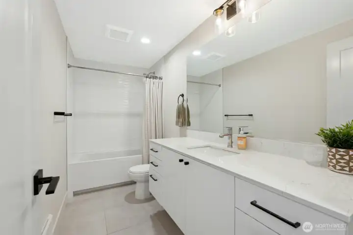 Full bathroom