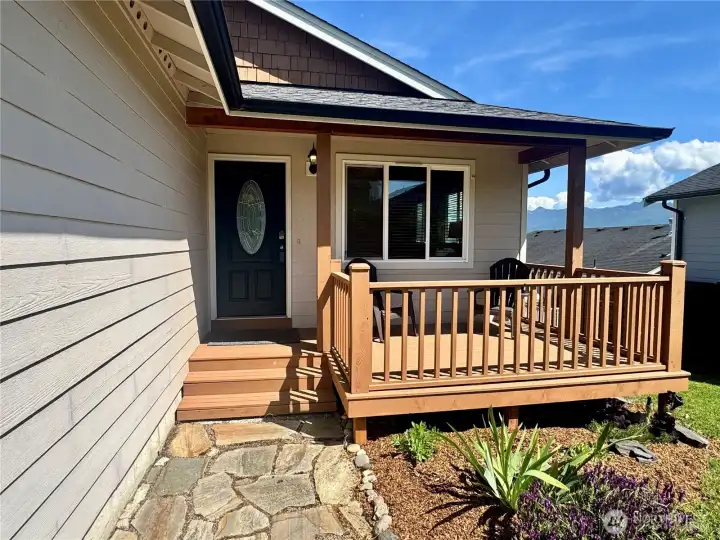 Covered Front Porch & Sunny Deck