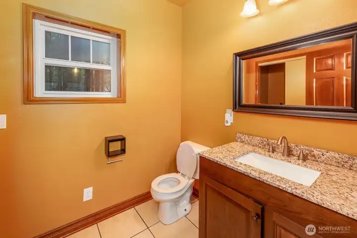 3/4 Bath off wet bar.