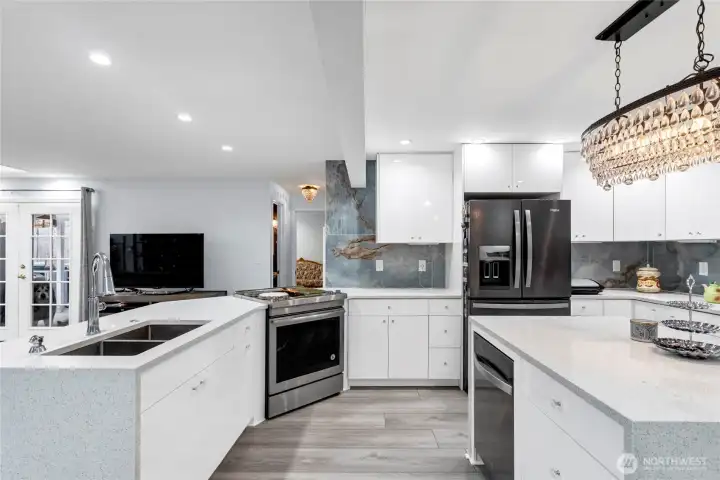 Another view of the kitchen