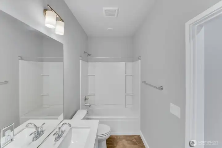 Main bathroom