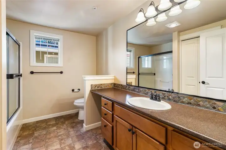 Oversized bathroom Oversized bathroom