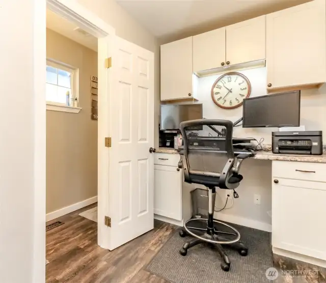 Desk or Buffet area off kitchen