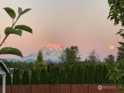 You'll never tire of having a view of Mt. Rainier!