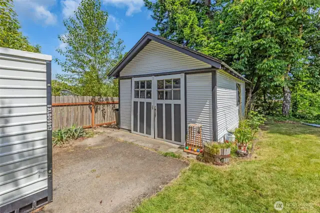 Garage with carriage doors
