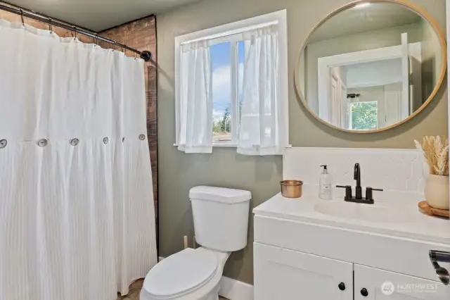 Main Full Bath