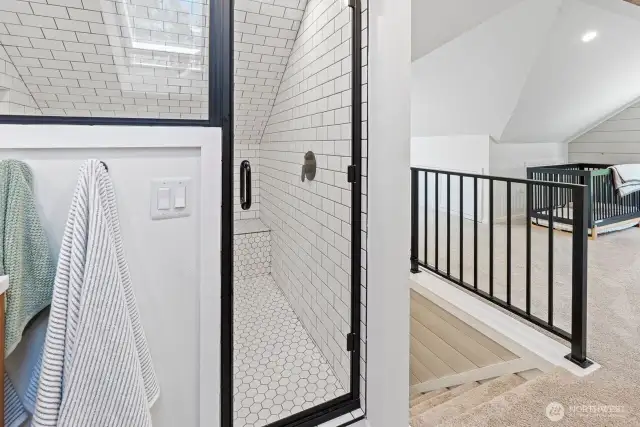 Primary Bath/Shower