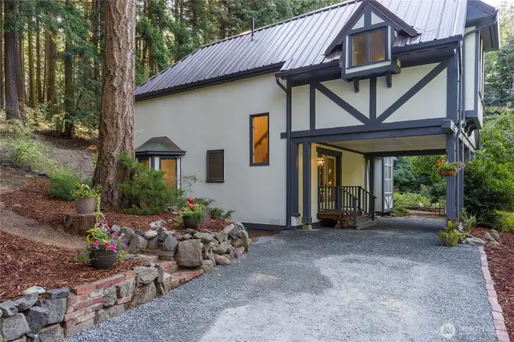 Welcome to 33 Barnacle Ln!