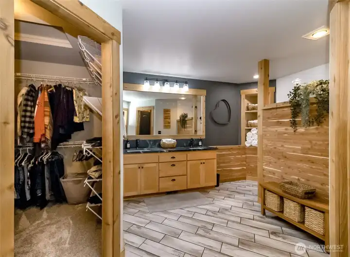 Primary bath/closet