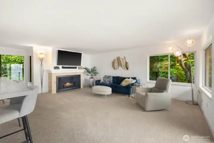 Spacious living room Spacious living room