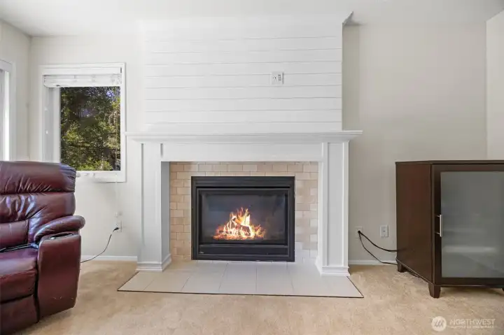 Brand new gas fireplace and mantle/surround Brand new gas fireplace and mantle/surround